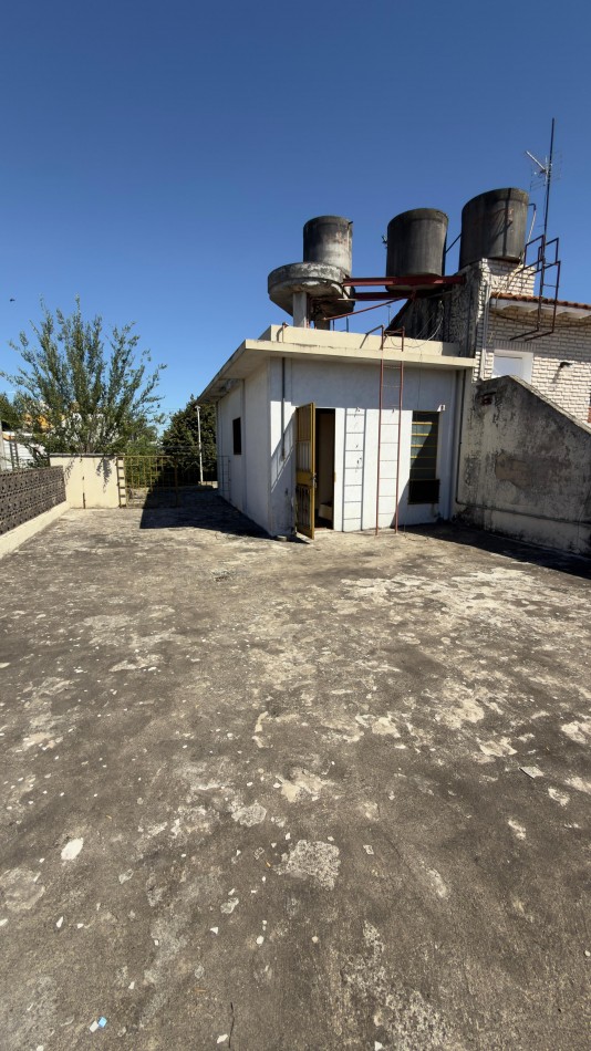 Casa en venta en Castelar Sur