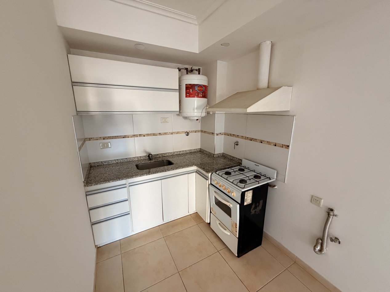 Monoambiente en alquiler en Moron Sur