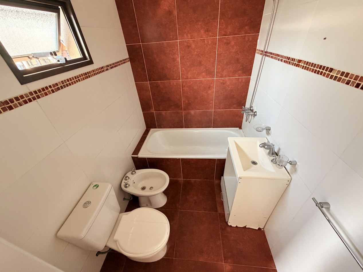 Monoambiente en alquiler en Moron Sur