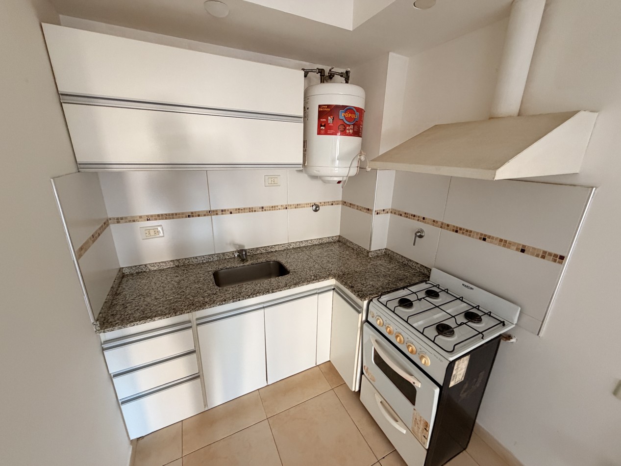 Monoambiente en alquiler en Moron Sur