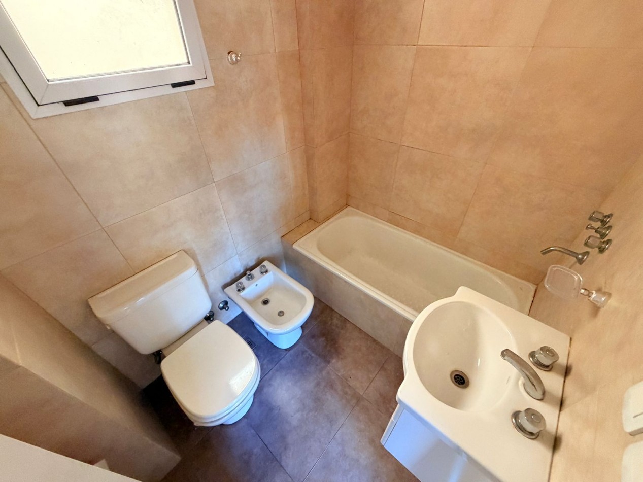 Monoambiente en alquiler en Moron Sur