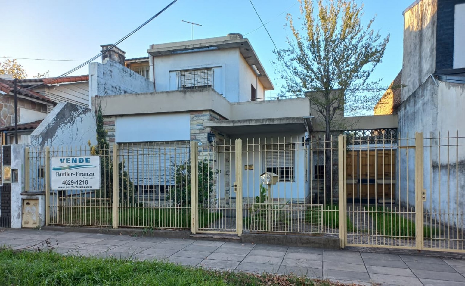 Casa en venta en Castelar Sur