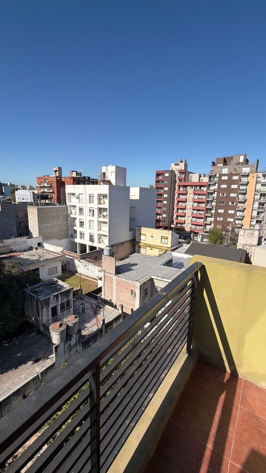 Monoambiente en alquiler en Moron Sur