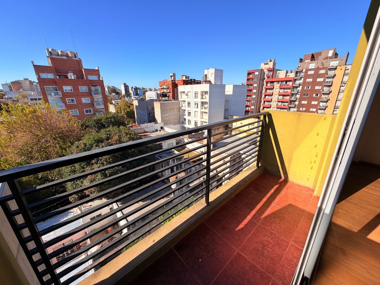 Monoambiente en alquiler en Moron Sur