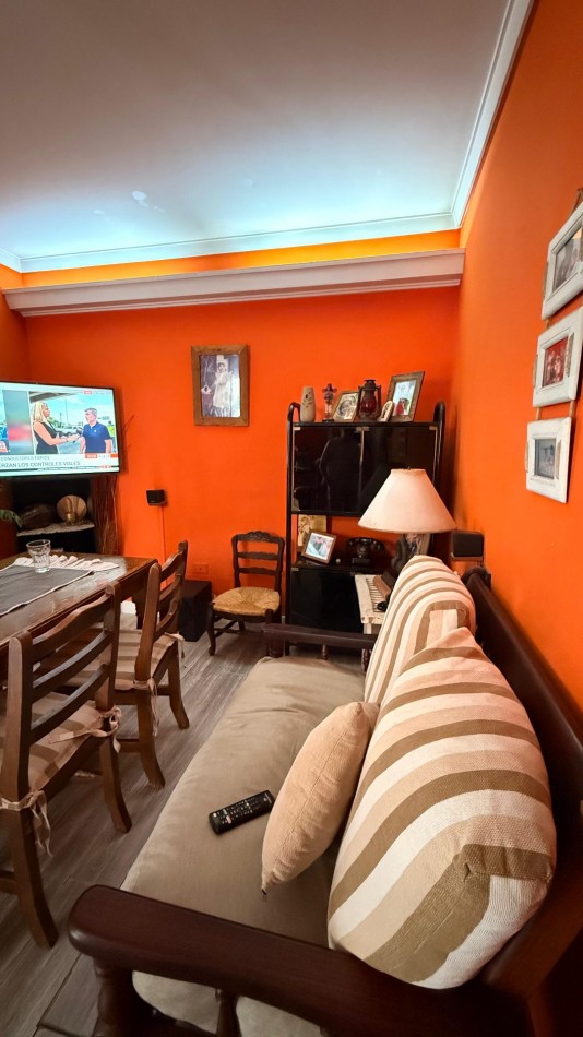 Departamento 3 Ambientes en Planta Baja con Patio en Excelente Zona de Ramos Mejia