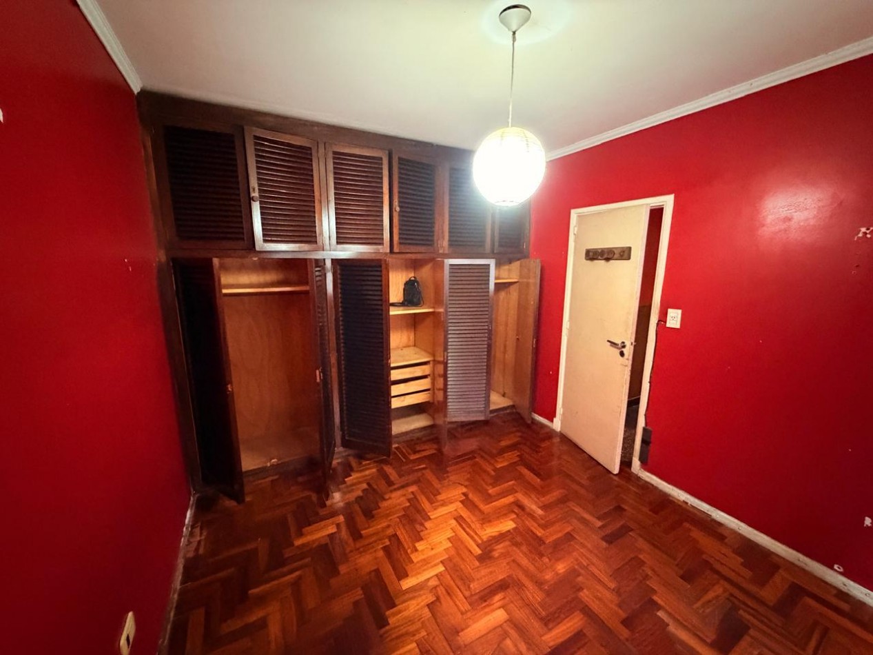 Departamento 3 Ambientes en Planta Baja con Patio en Excelente Zona de Ramos Mejia