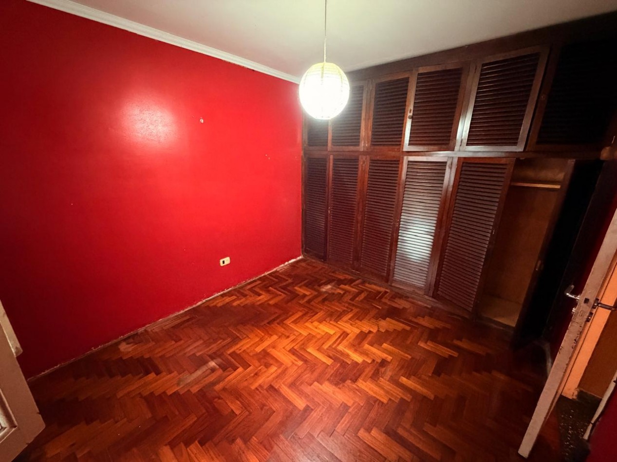 Departamento 3 Ambientes en Planta Baja con Patio en Excelente Zona de Ramos Mejia