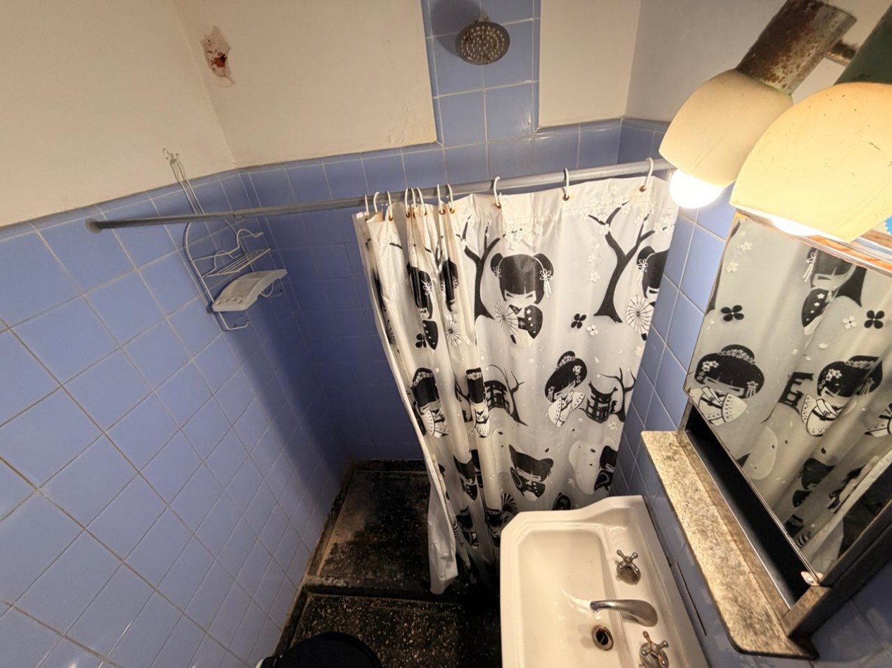 Departamento 3 Ambientes en Planta Baja con Patio en Excelente Zona de Ramos Mejia