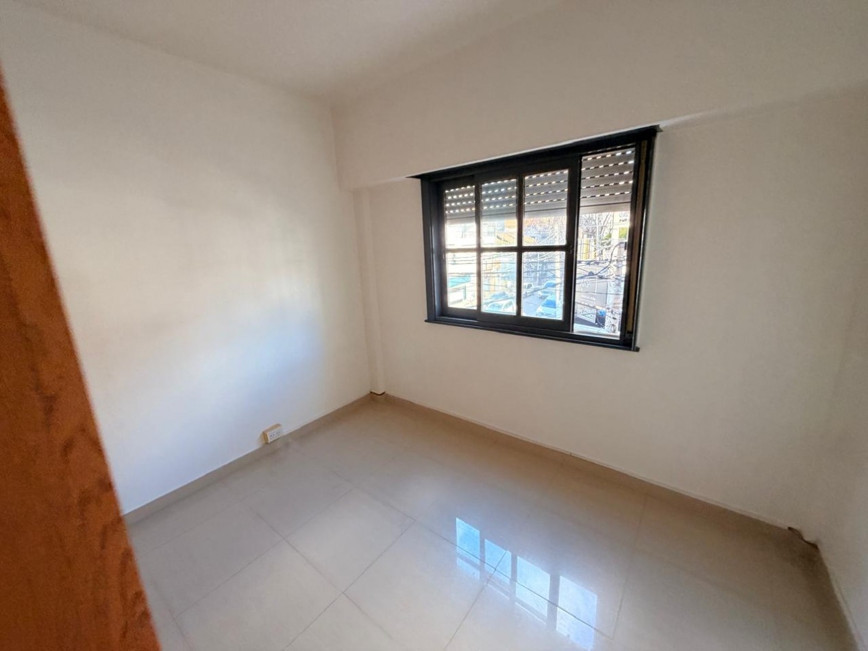 Departamento en alquiler en Castelar Norte