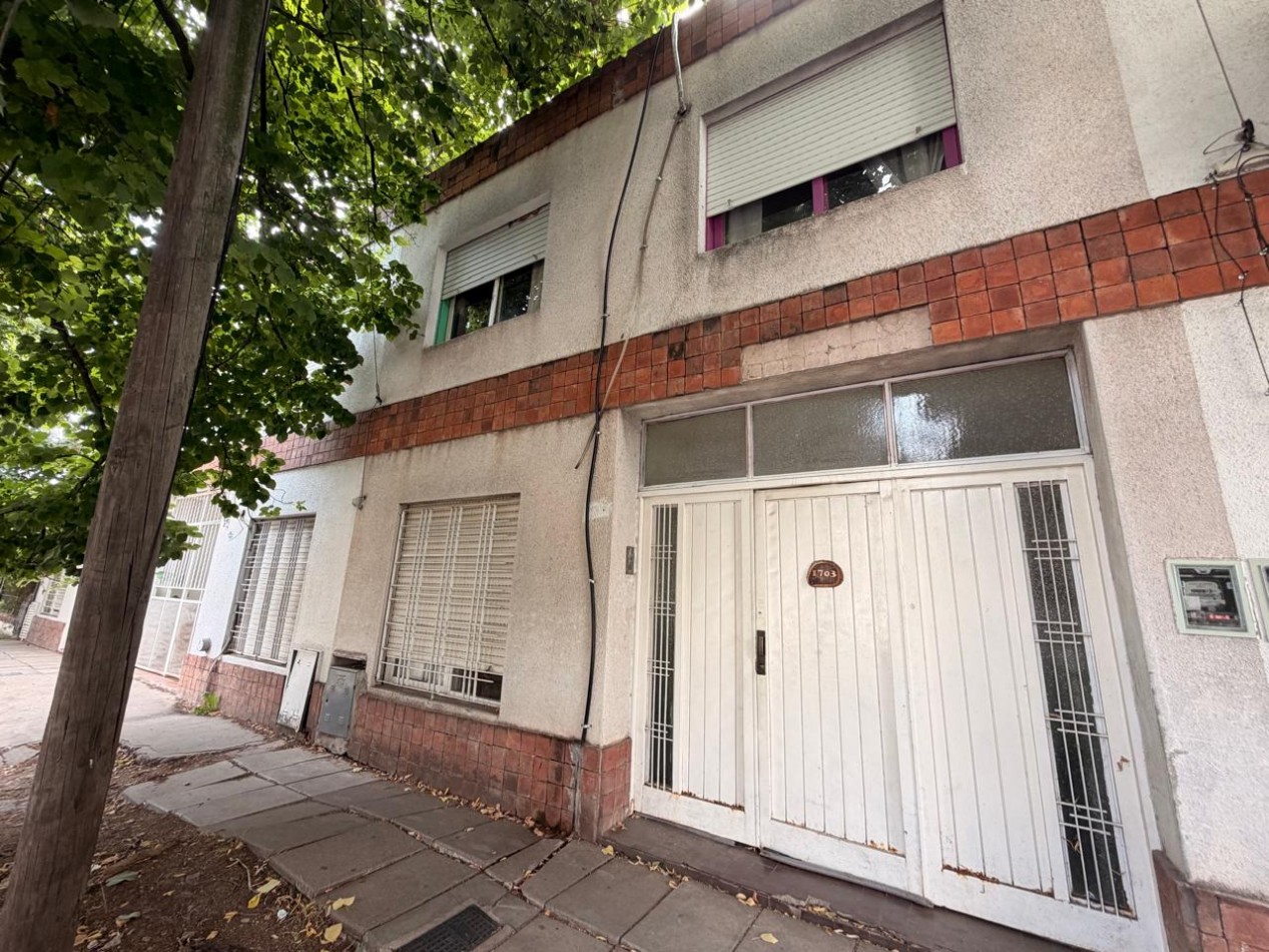 PH a venta en Castelar Norte