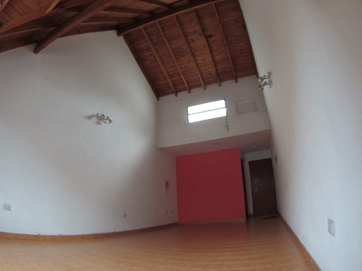 Alquiler Oficina - Consultorio - Castelar Norte