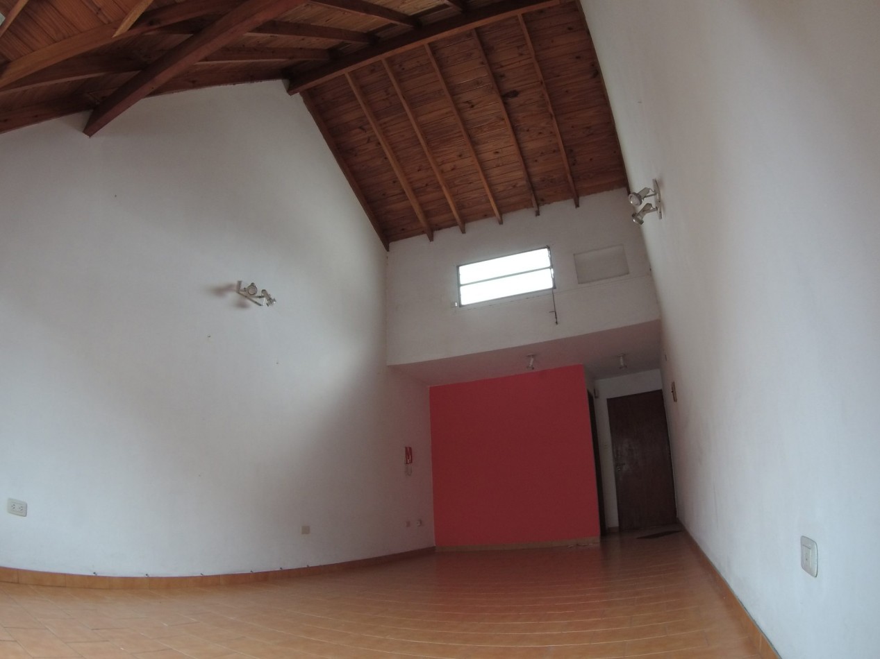 Alquiler Oficina - Consultorio - Castelar Norte