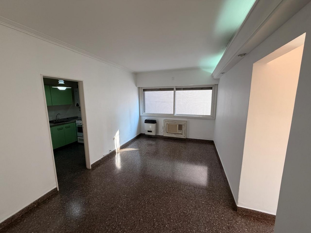 Departamento de 3 ambientes en alquiler en Ramos Mejia
