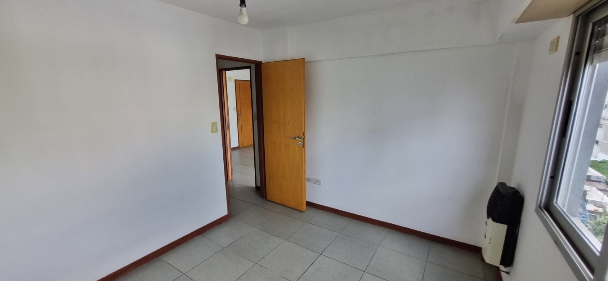 Departamento de 2 ambientes en Moron Sur