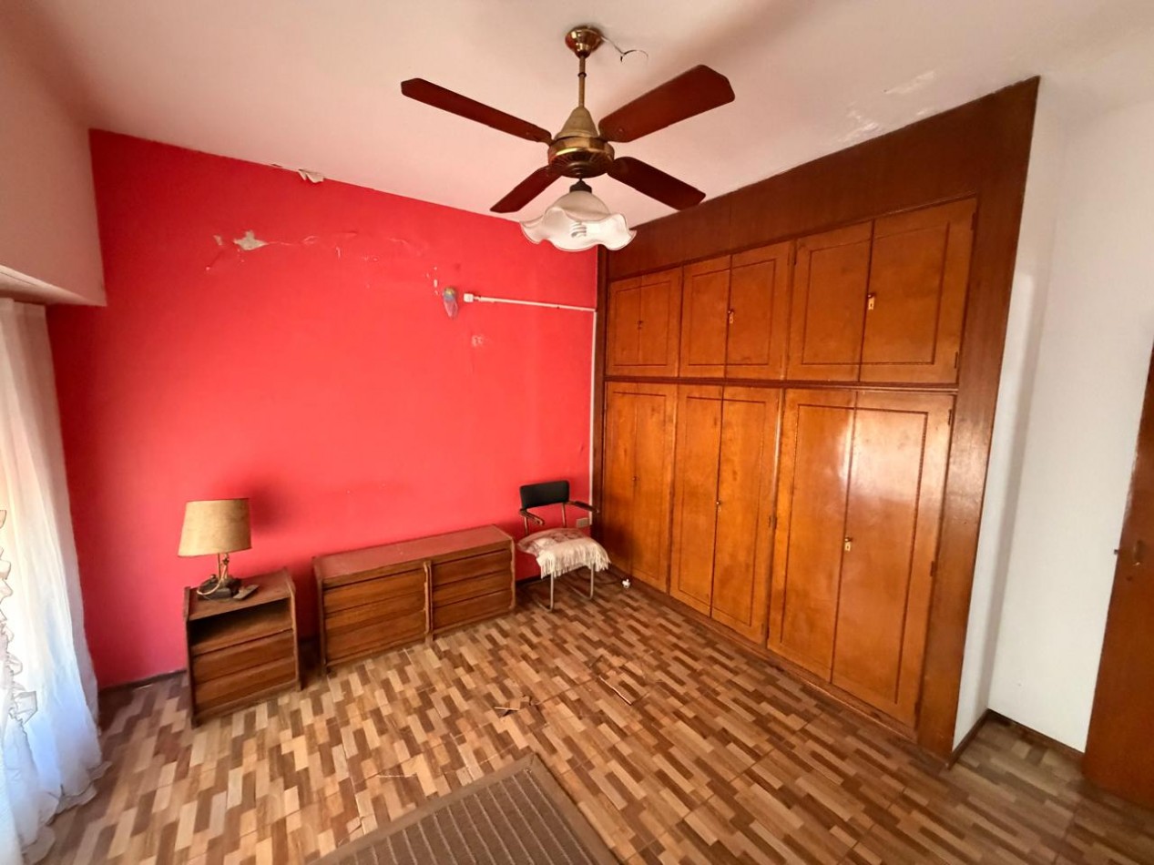 Venta de casa en Castelar Sur