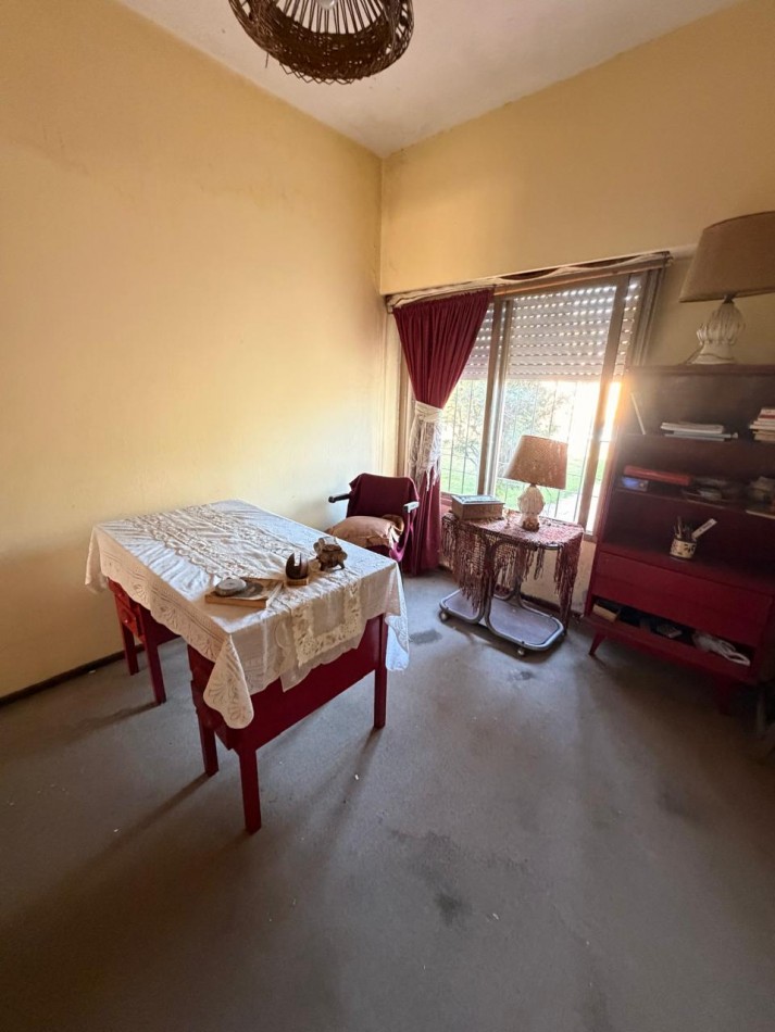 Venta de casa en Castelar Sur
