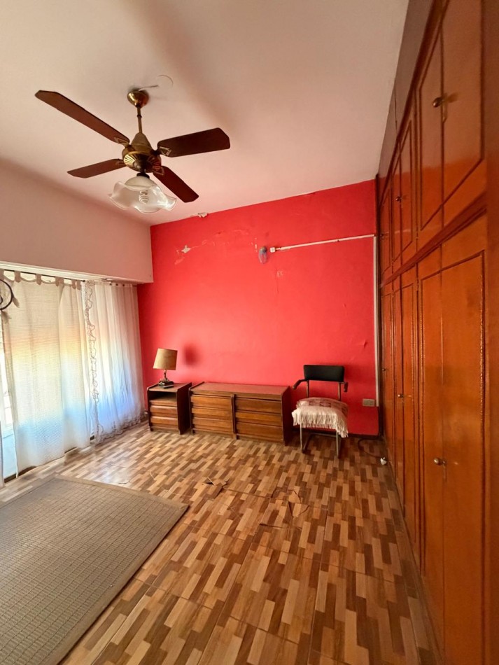 Venta de casa en Castelar Sur