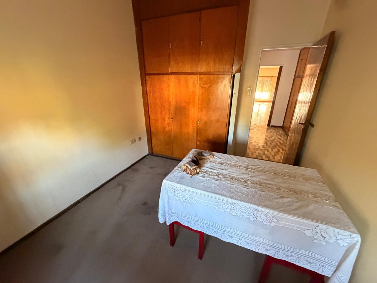 Venta de casa en Castelar Sur