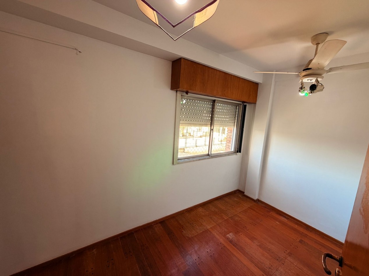 Venta tres ambientes Moron