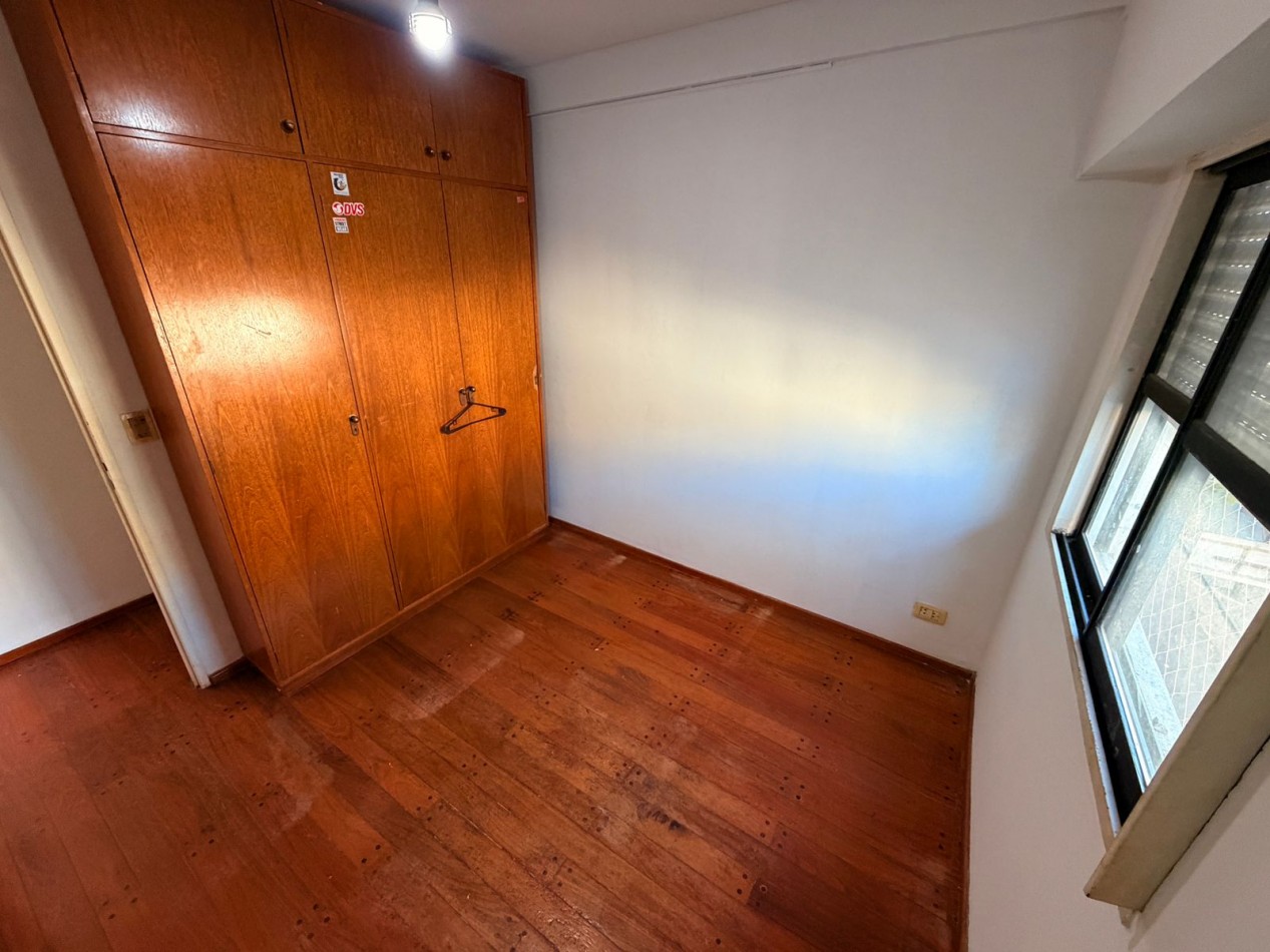Venta tres ambientes Moron