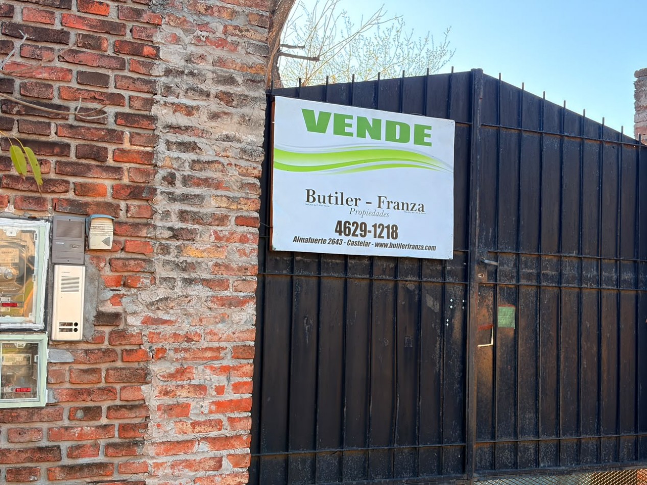 Venta de amplio terreno en Ituzaingo