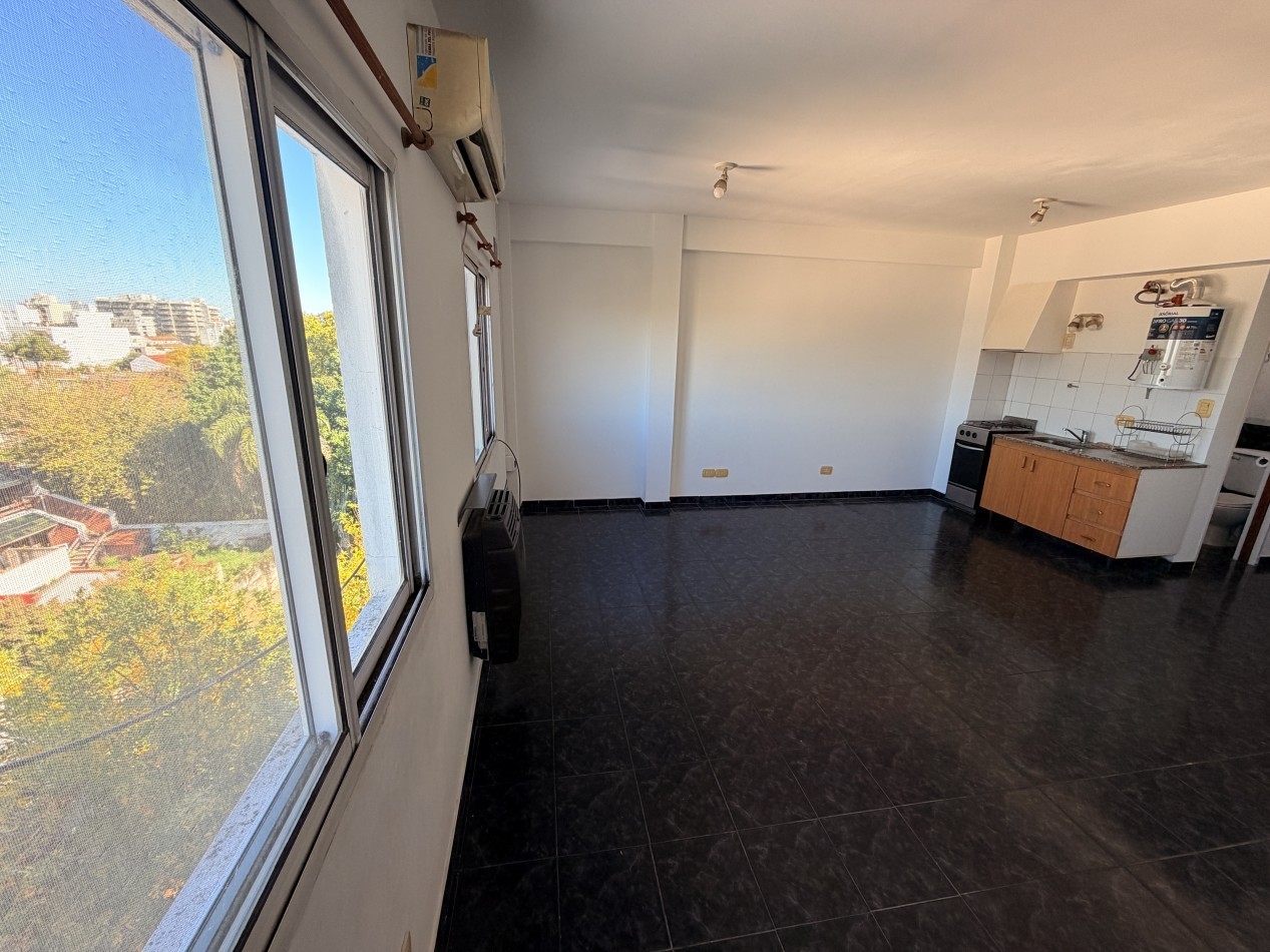Monoambiente en alquiler en Moron Sur