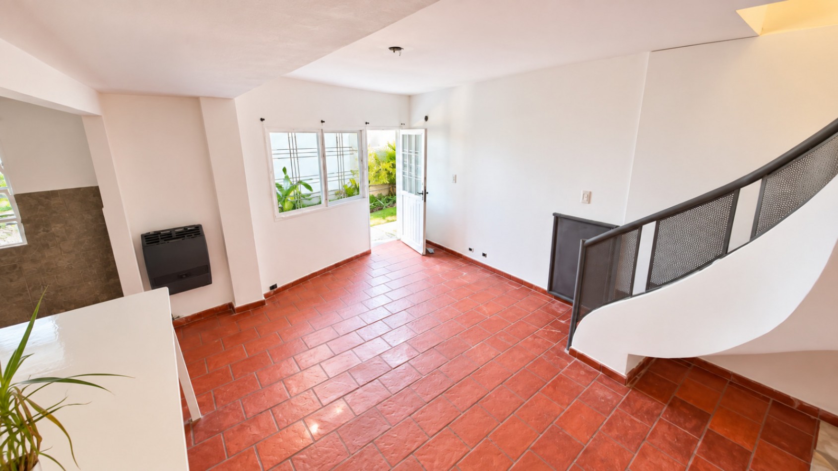 Duplex de 3 ambientes en Castelar Norte