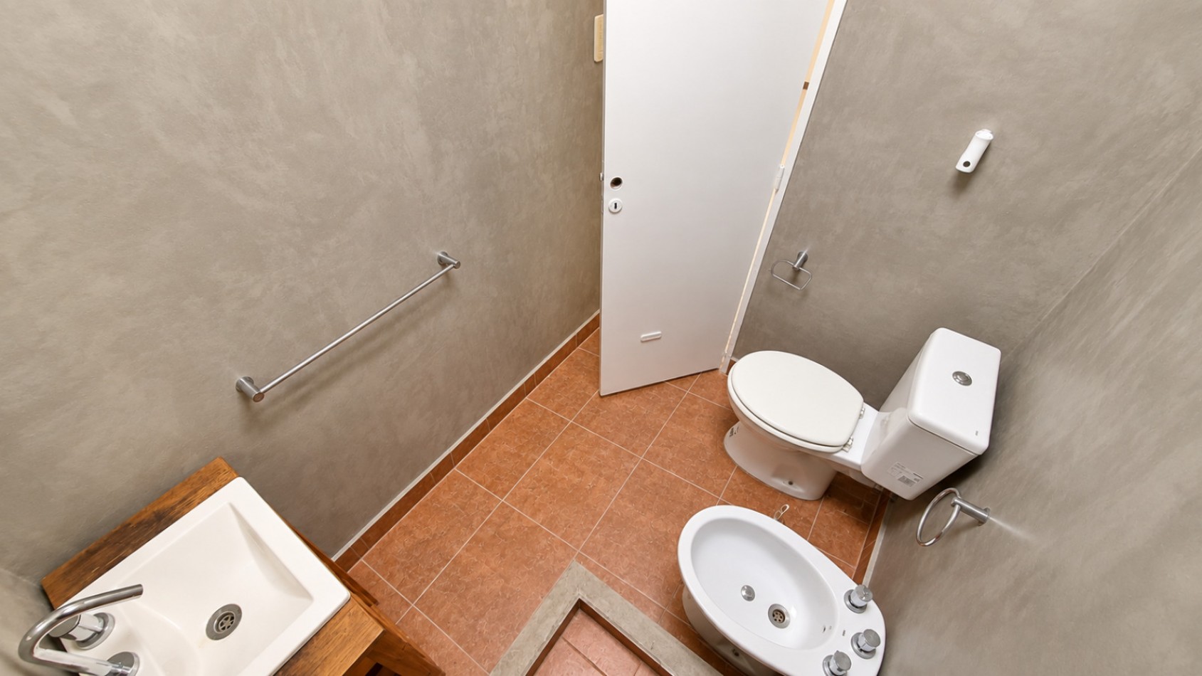Duplex de 3 ambientes en Castelar Norte