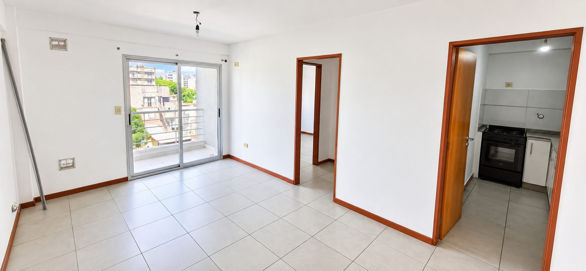 Departamento de 2 ambientes en Moron Sur