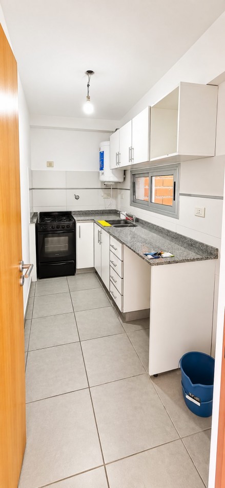 Departamento de 2 ambientes en Moron Sur