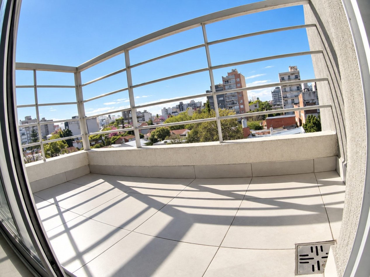 Departamento de 2 ambientes en Moron Sur