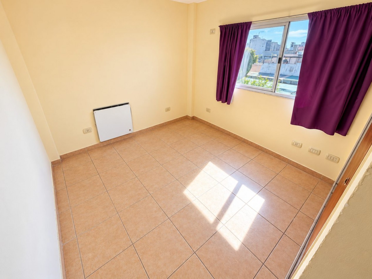 Vendemos departamento en Castelar