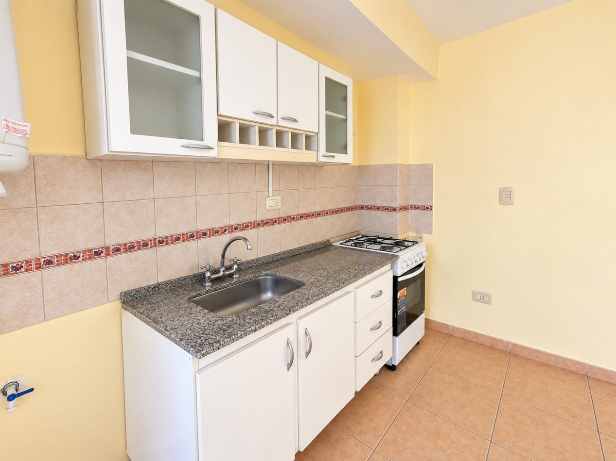 Vendemos departamento en Castelar
