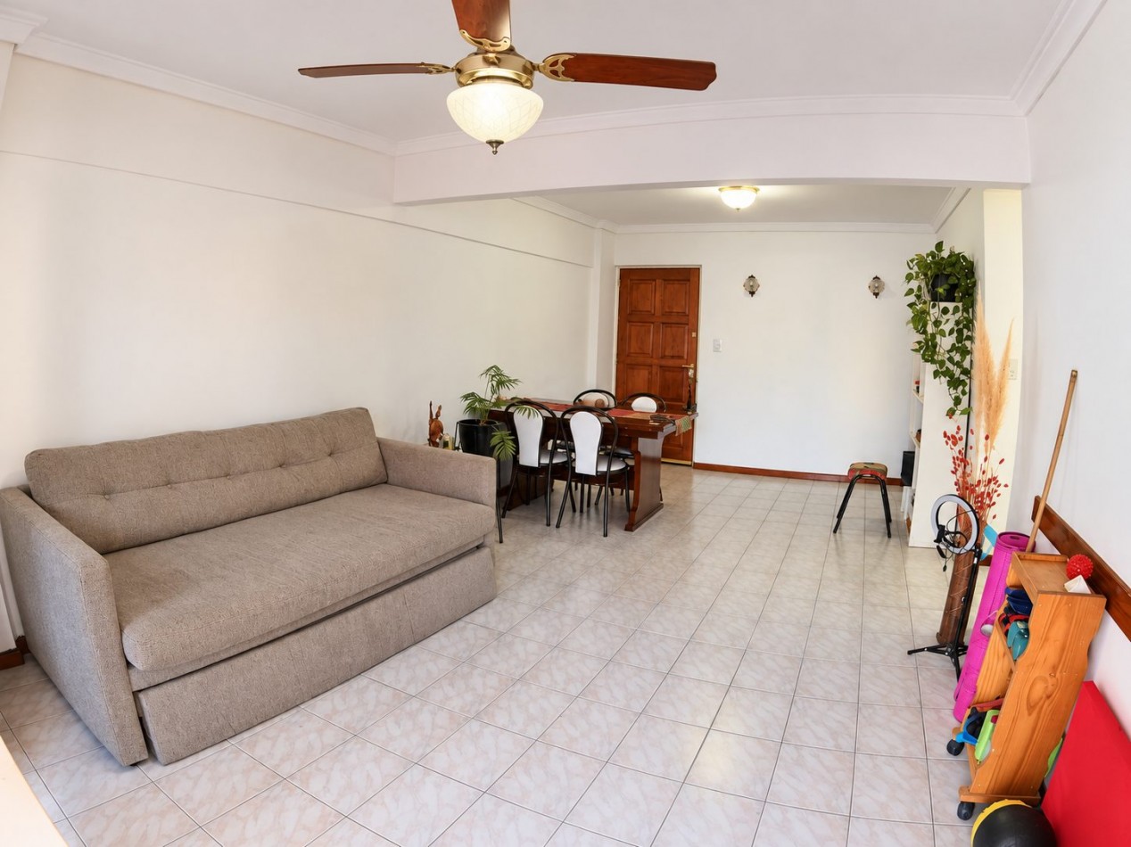 Departamento 3 ambientes en venta en Castelar Norte