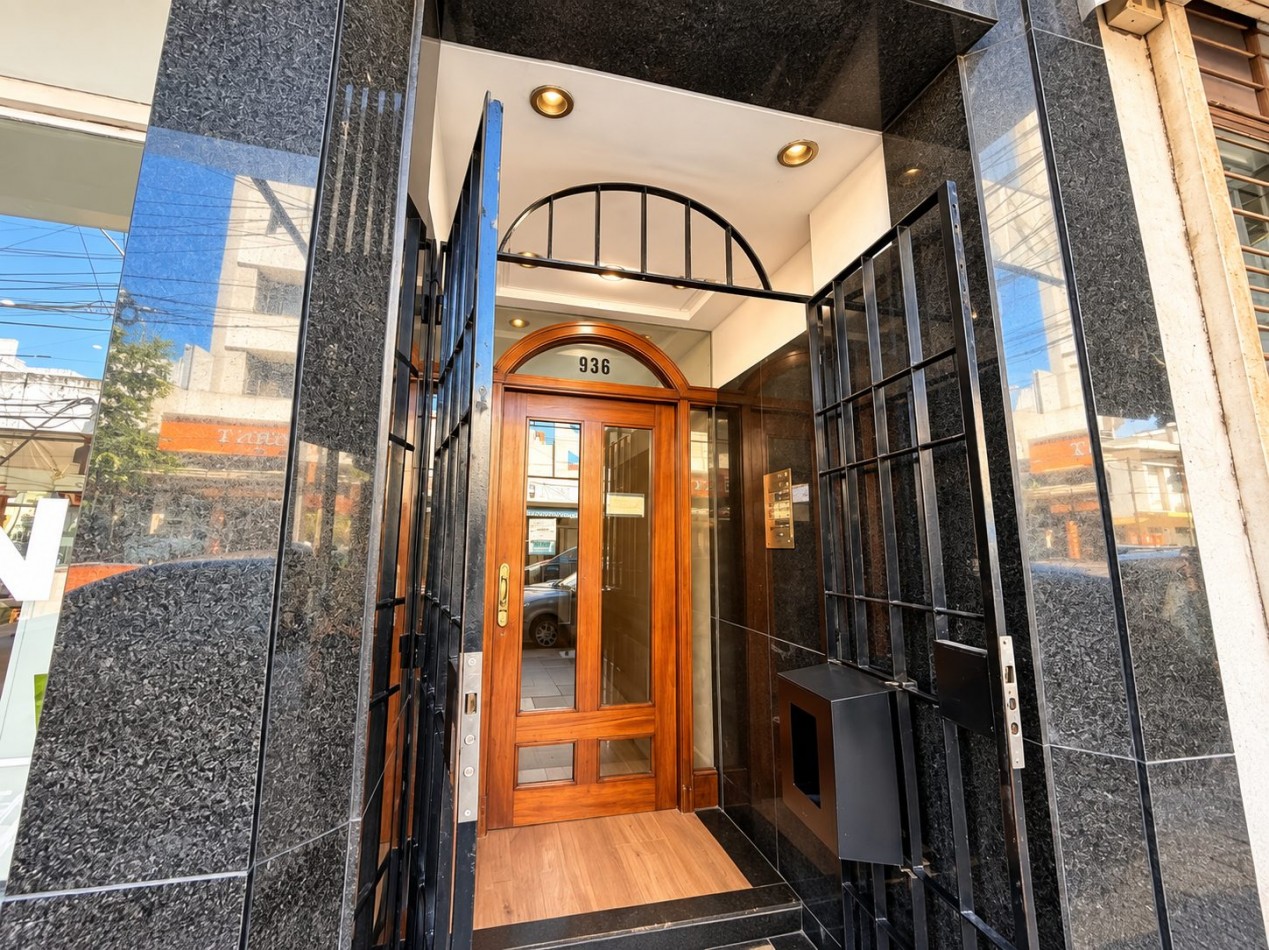 Departamento 2 ambientes en venta en Castelar Norte