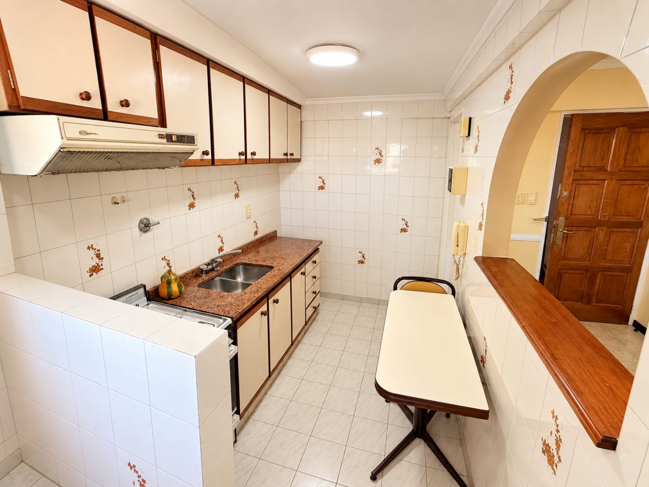 Departamento 2 ambientes en venta en Castelar Norte