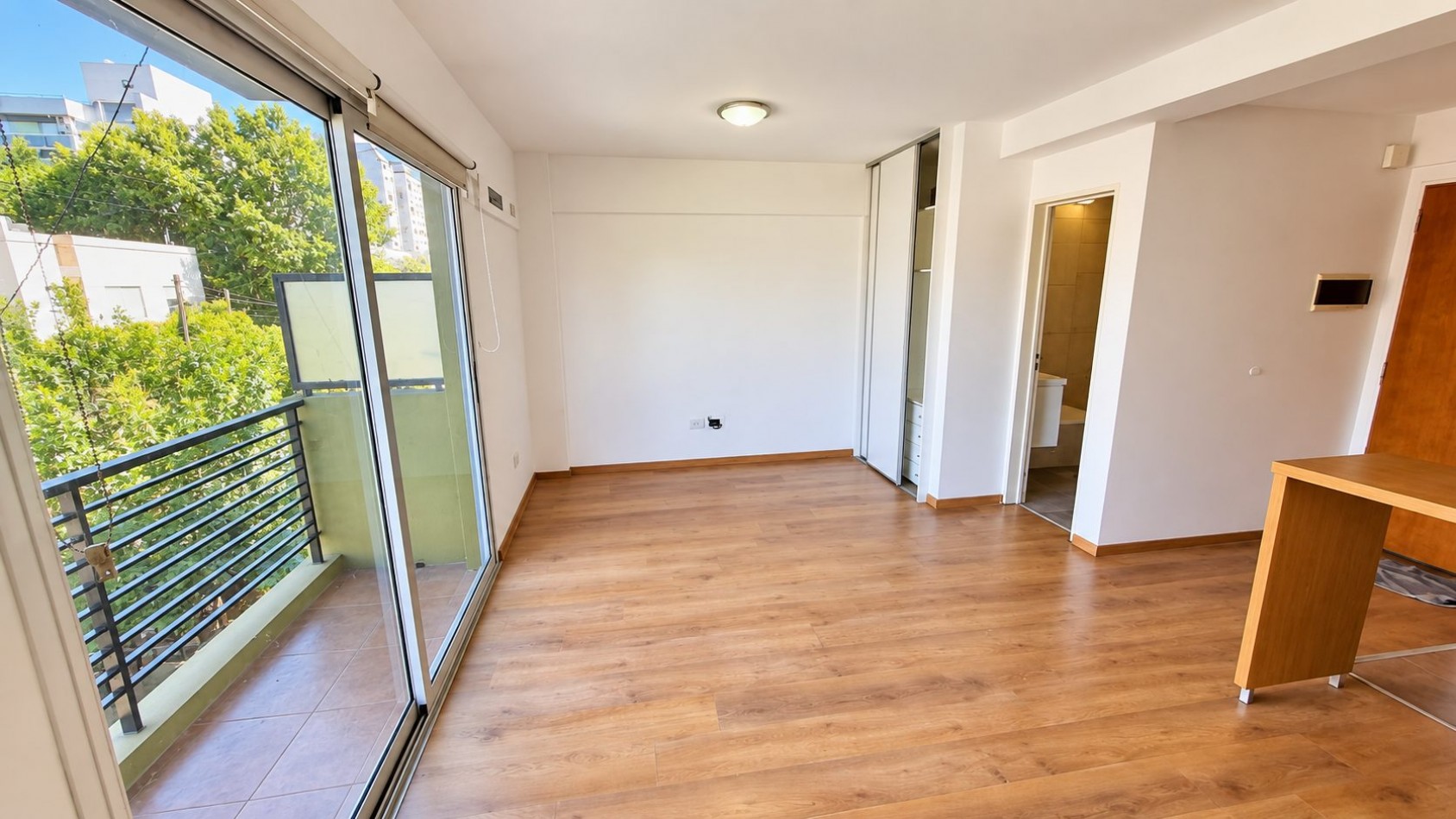 Monoambiente en alquiler en Moron Sur