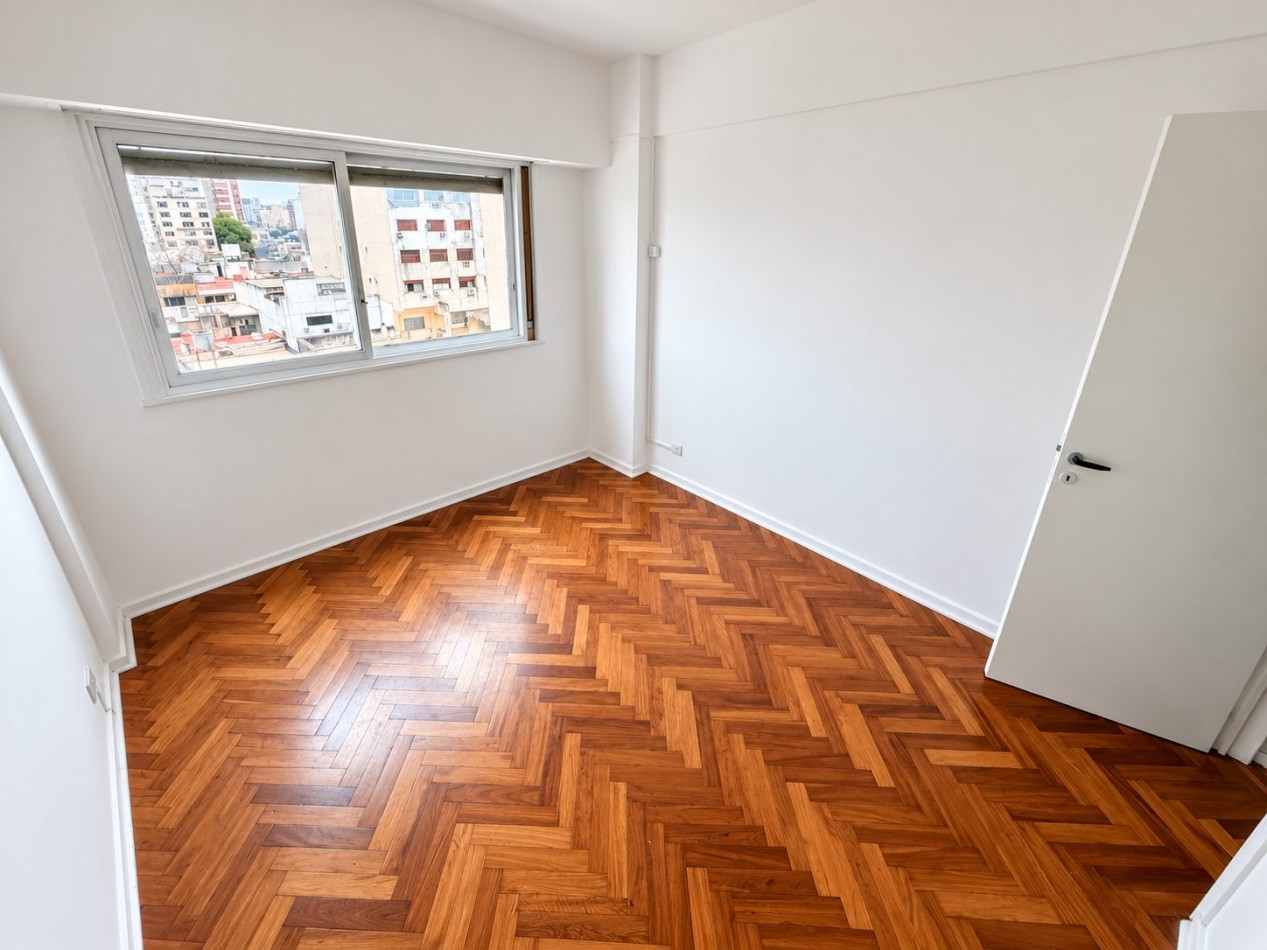 Oficina de 2 ambientes en alquiler en Moron Sur