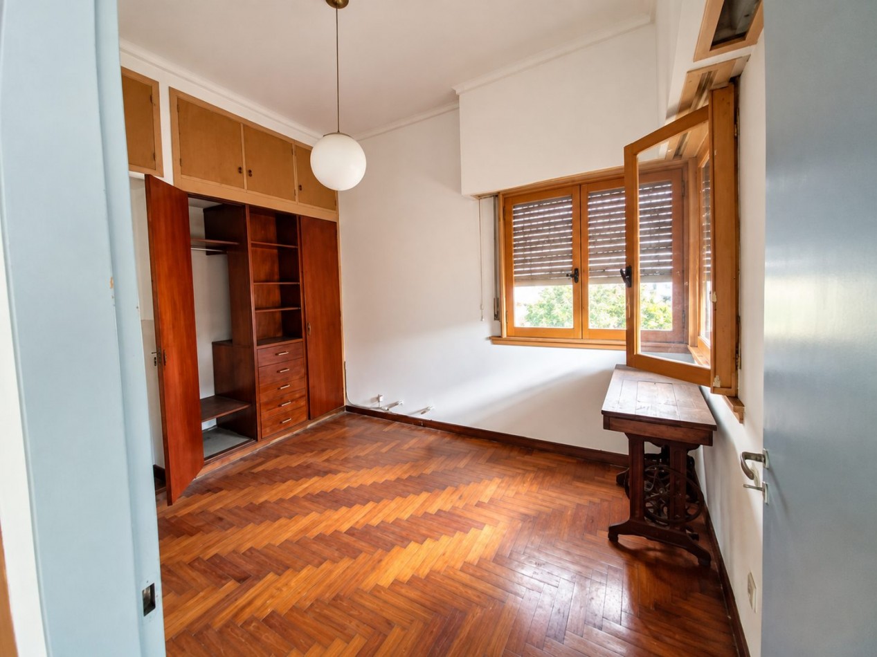 Casa en venta en Castelar Sur