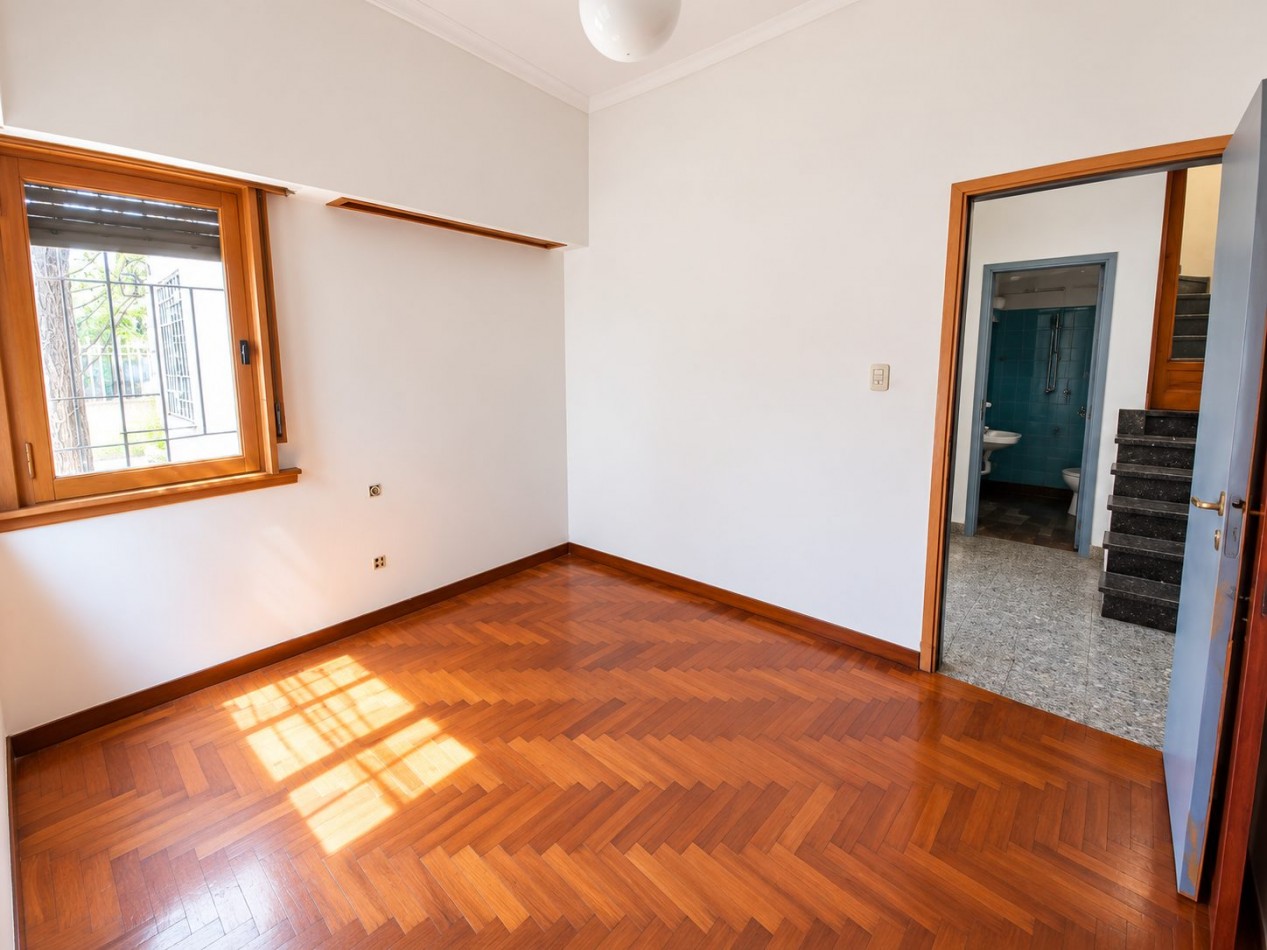 Casa en venta en Castelar Sur