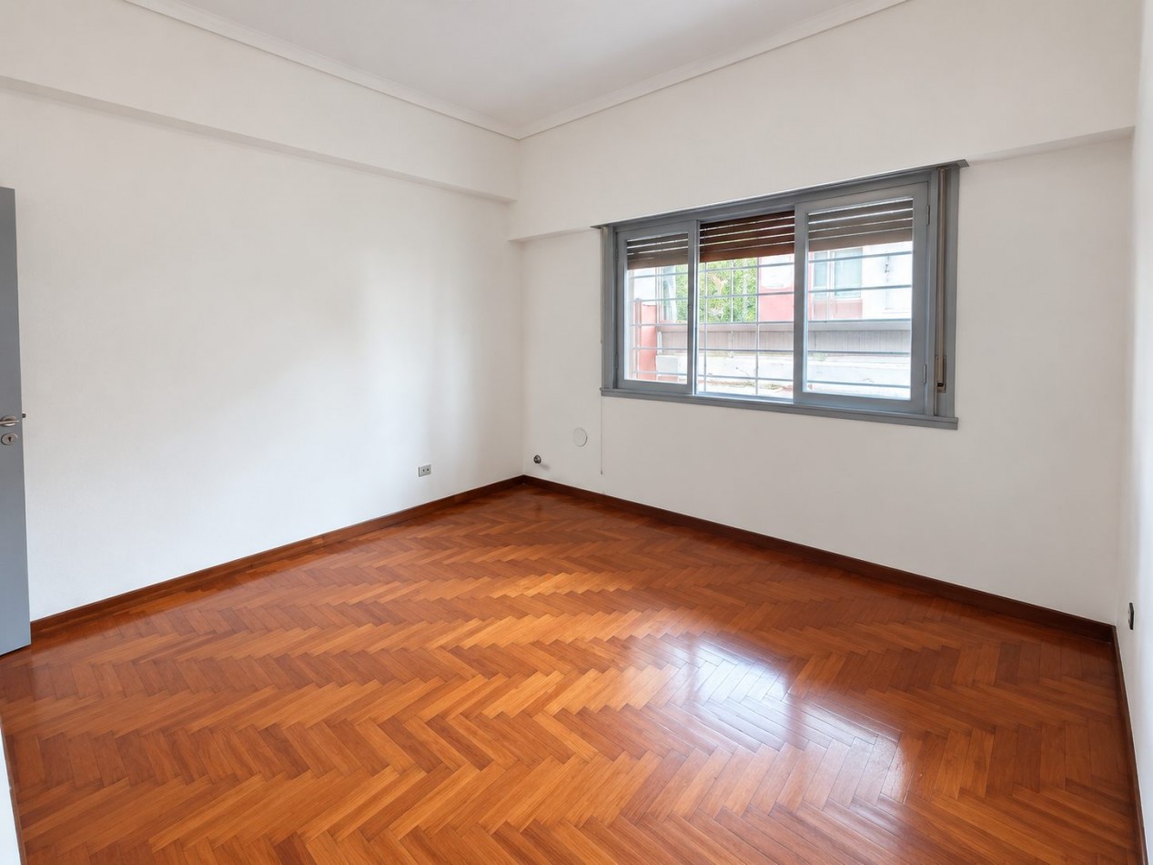 Casa en venta en Castelar Sur