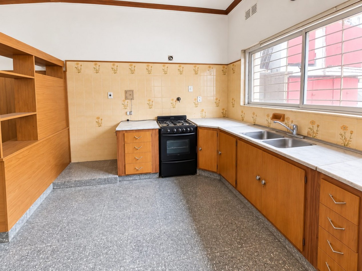 Casa en venta en Castelar Sur