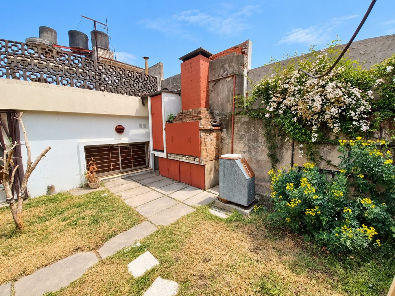 Casa en venta en Castelar Sur