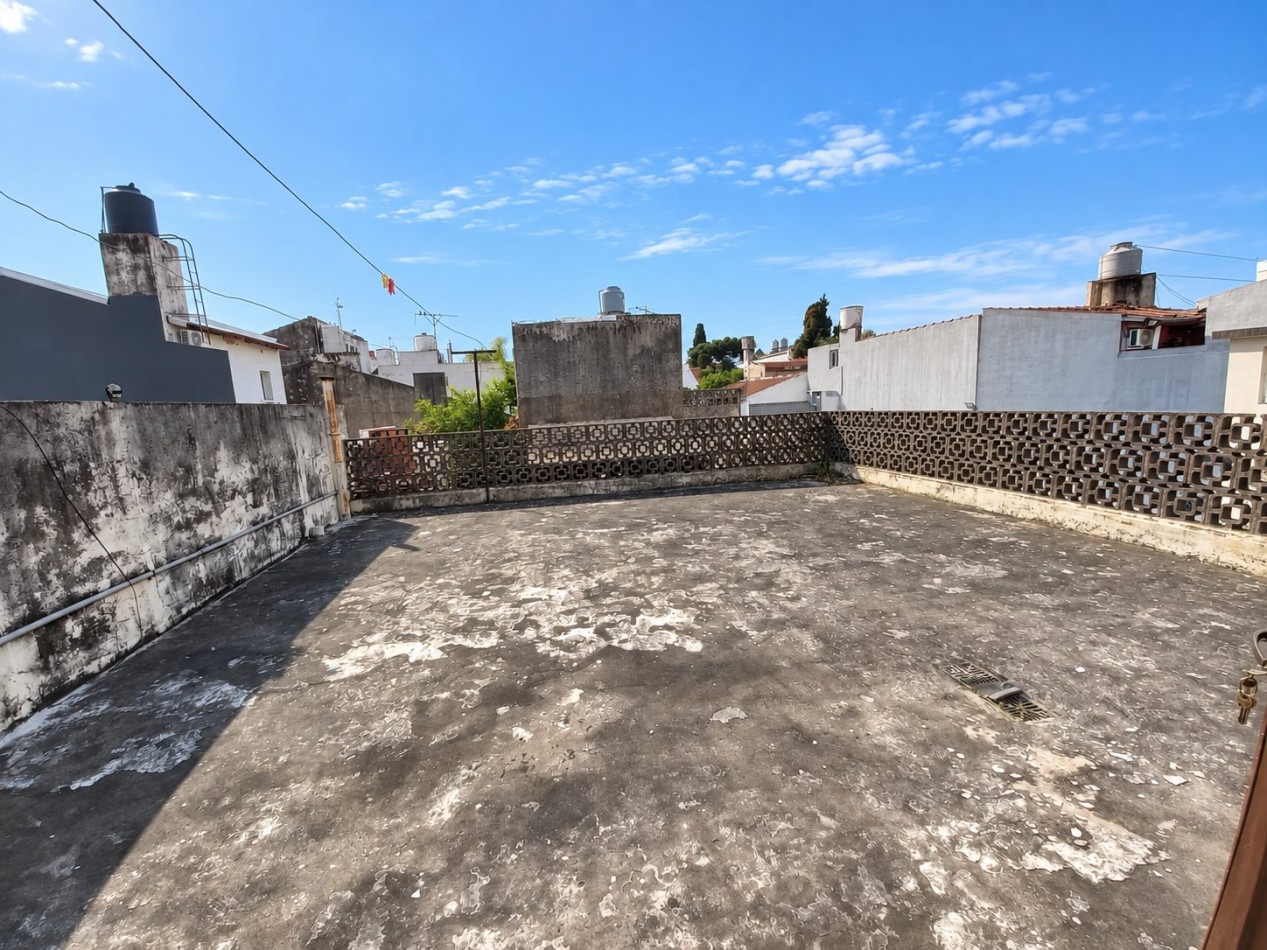 Casa en venta en Castelar Sur