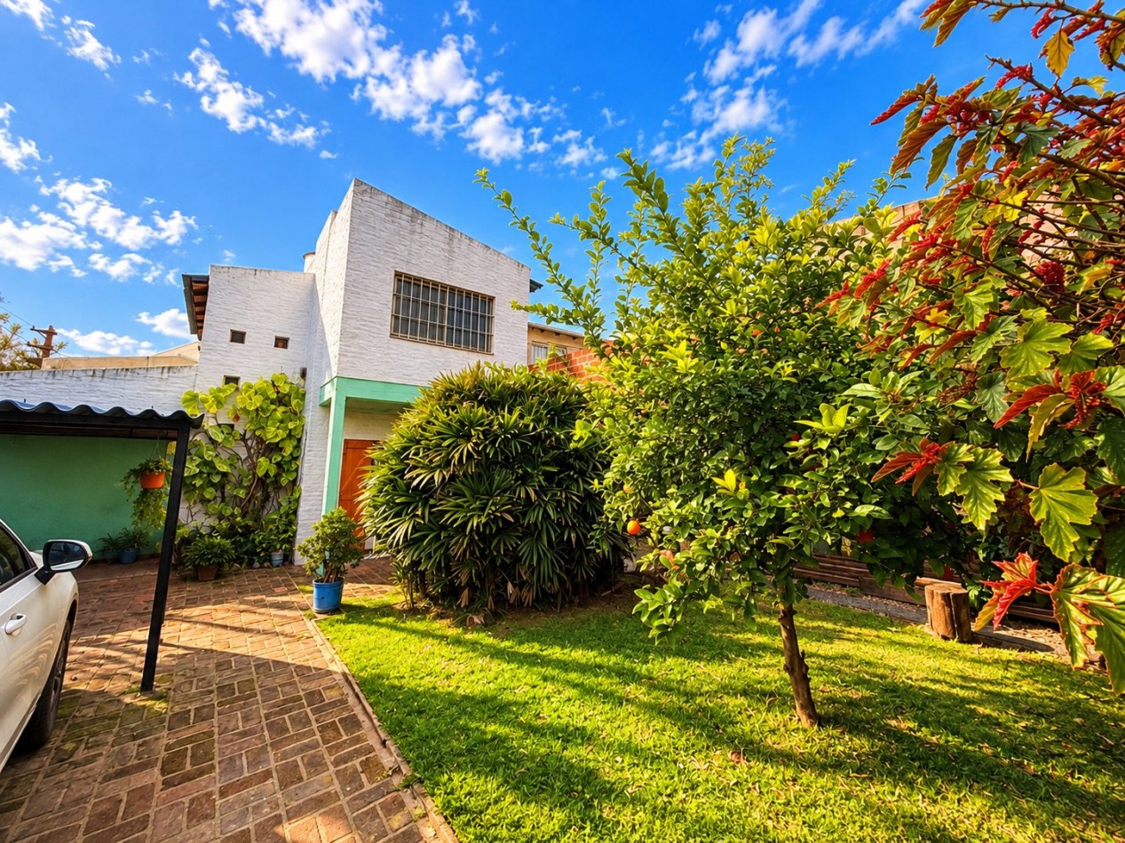 Casa en alquiler en Villa Ballester