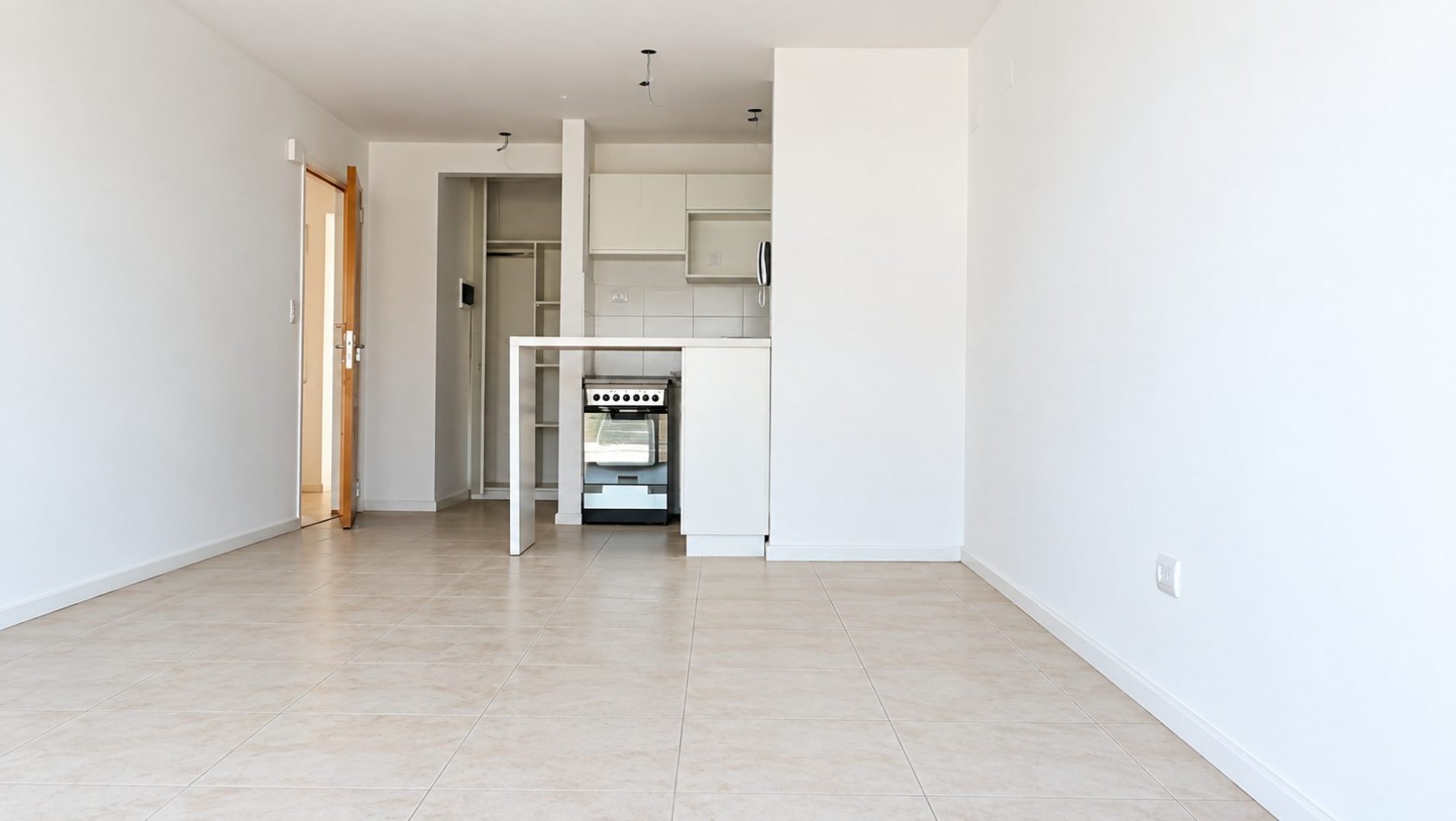 Monoambiente en venta en Castelar Sur- Apto credito