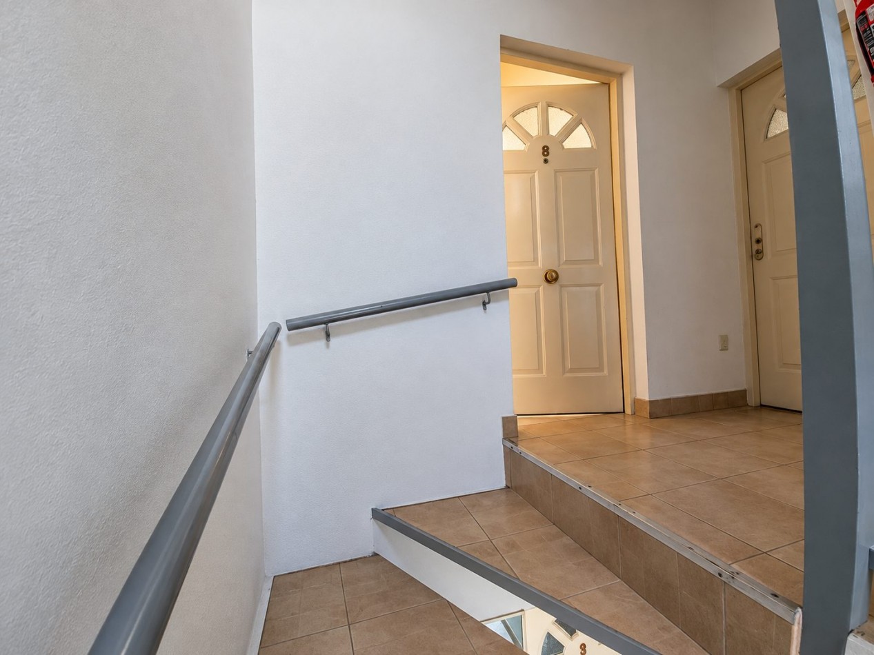 Departamento de 2 ambientes en alquiler en Moron Sur