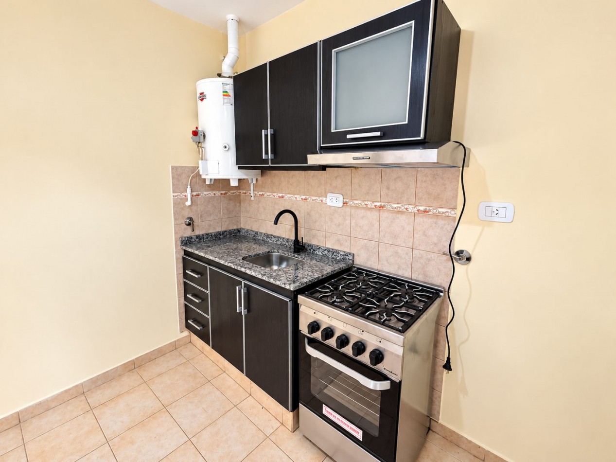 Departamento de 2 ambientes en alquiler en Moron Sur