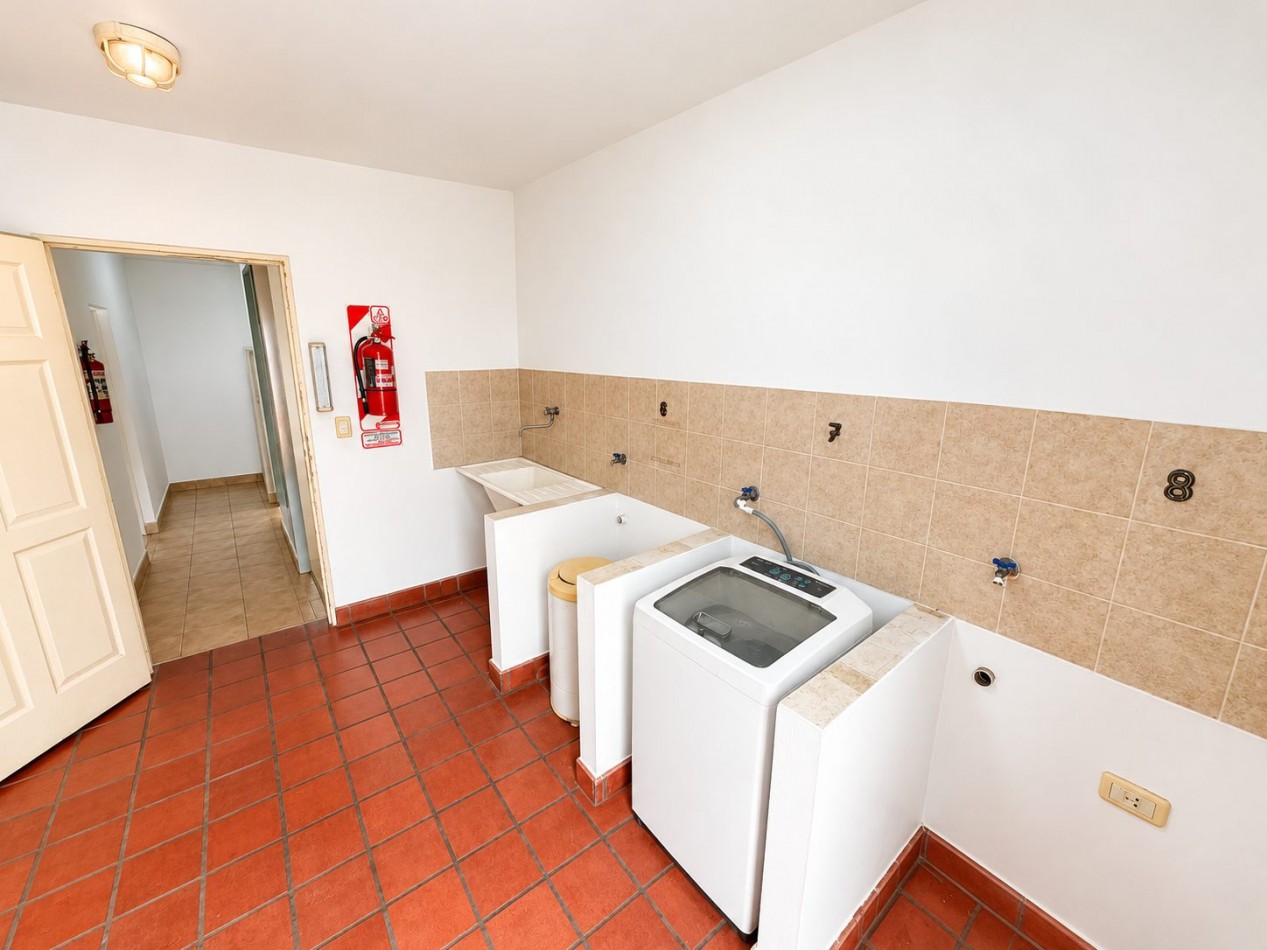 Departamento de 2 ambientes en alquiler en Moron Sur