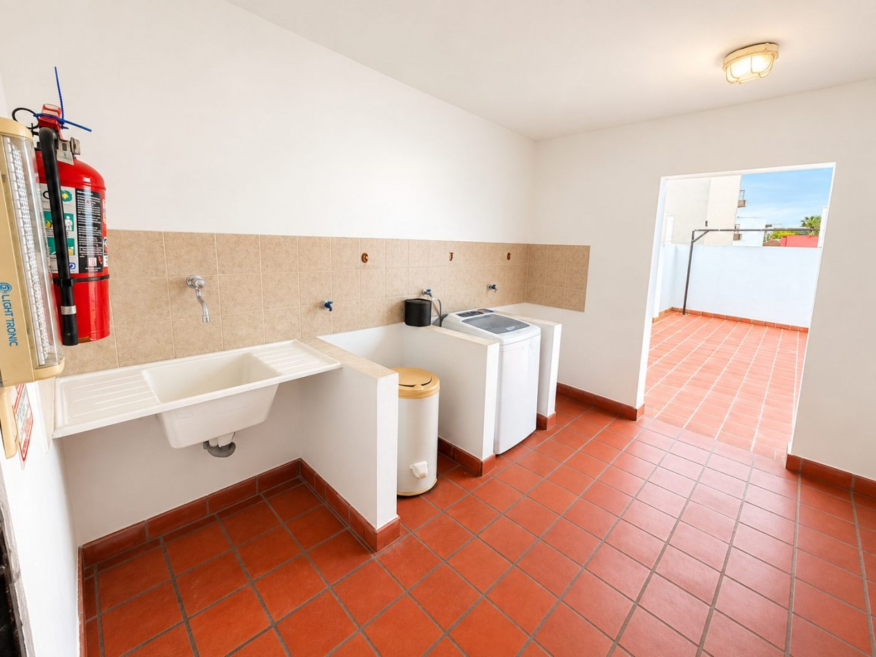 Departamento de 2 ambientes en alquiler en Moron Sur